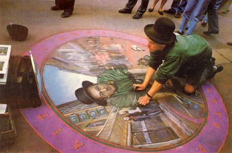 Autorretrato de Julian Beever en tiza.